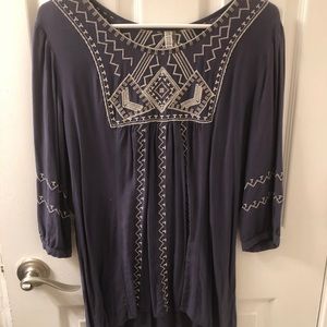 3/4 Sleeve Length Embroidered Top